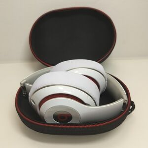 Beats by Dr. Dre Studio Wireless Over Ear Headphones WHITE With Case Pre-owned